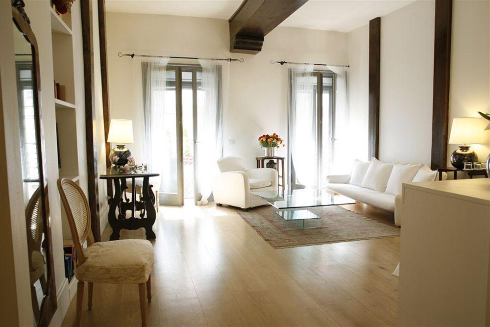 Milano Suites Exteriör bild