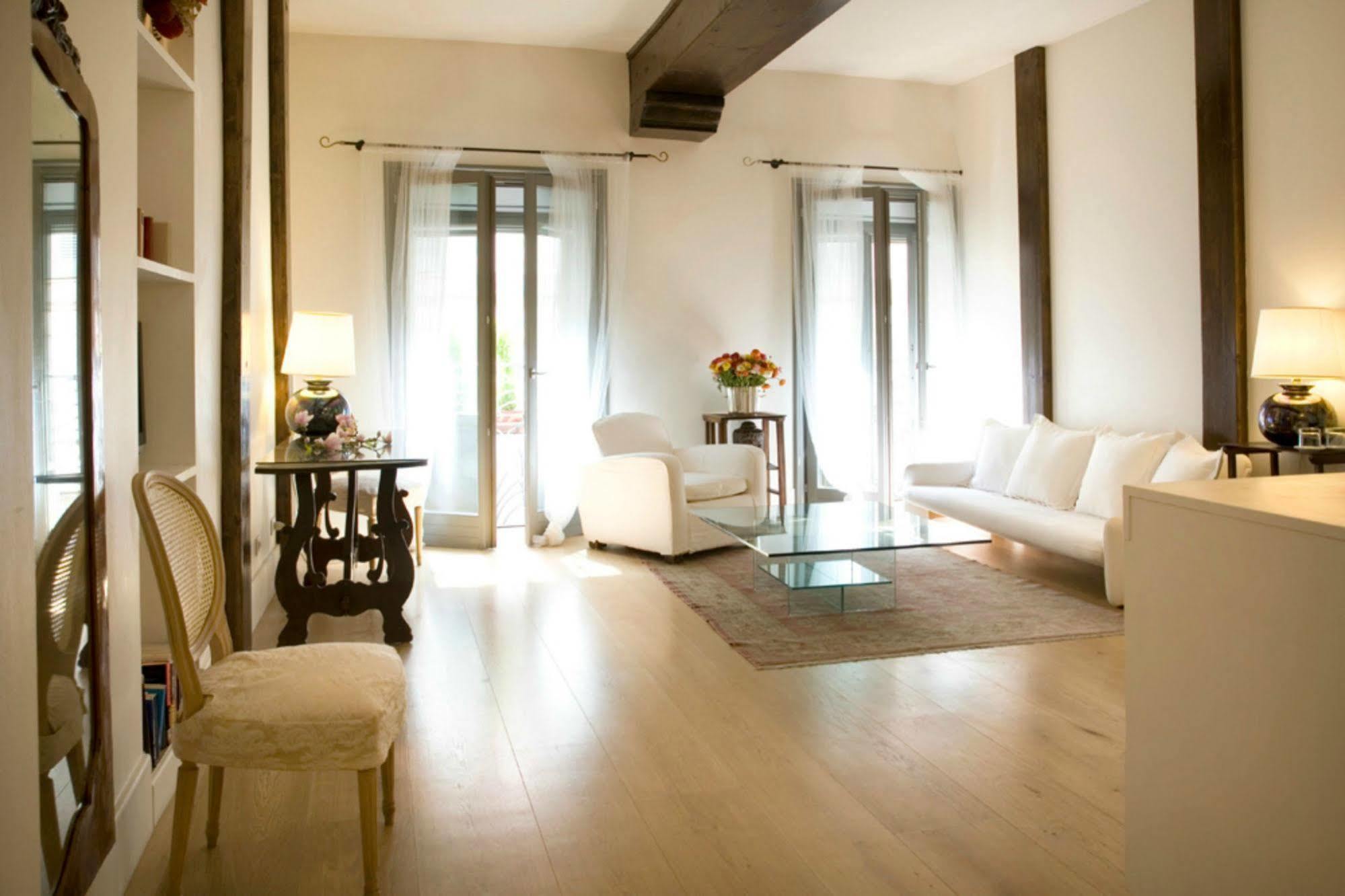 Milano Suites Exteriör bild