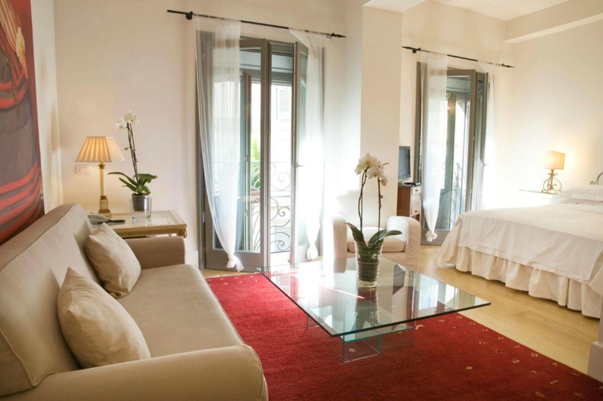 Milano Suites Exteriör bild